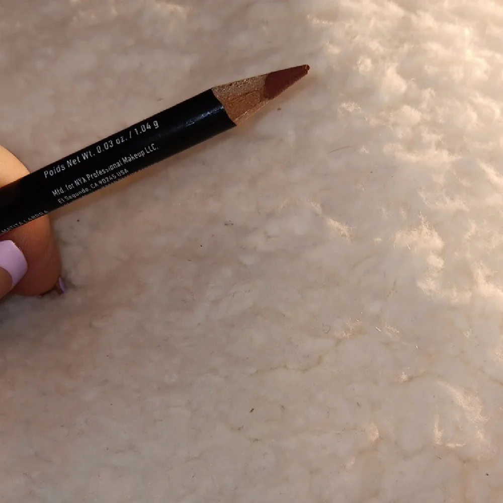 NYX Professional Makeup Lip Pencil - Deep Brown
